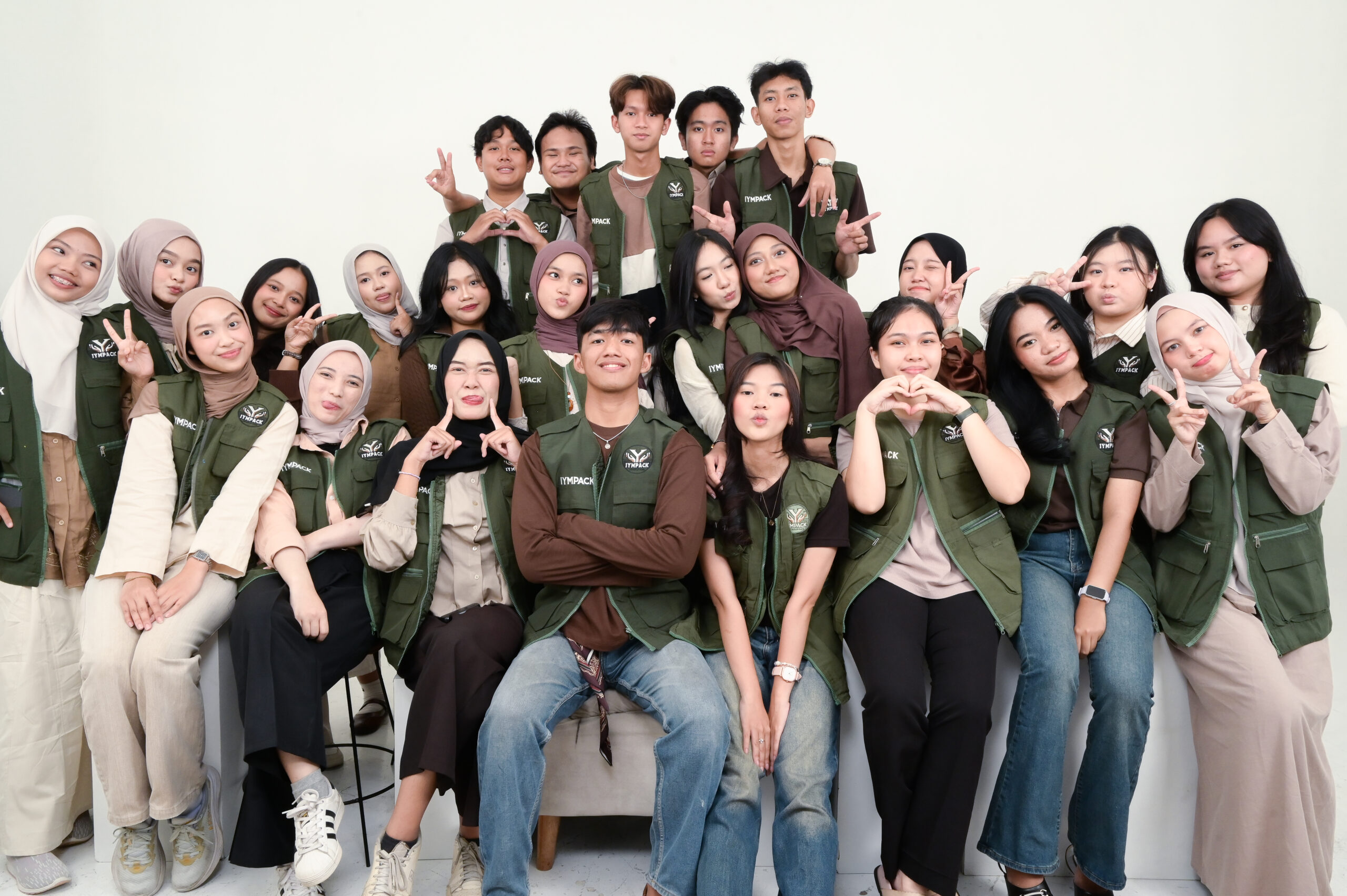 LENSCAPE-01-133293